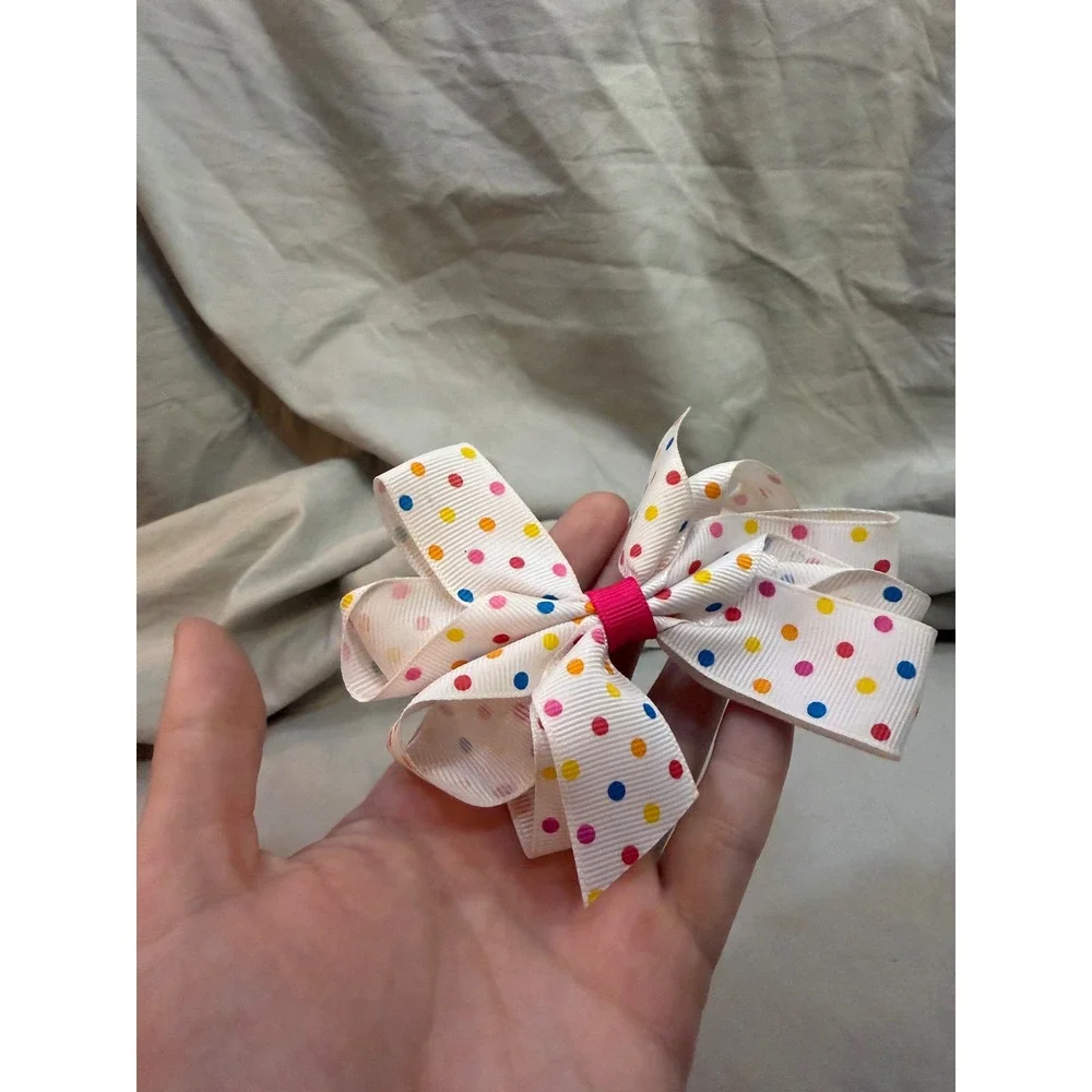 N/A white grosgrain